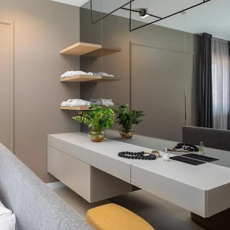 Luxury Wave & San, 2 Heated Pool, Sauna, Gym * Sveti Filip i Jakov