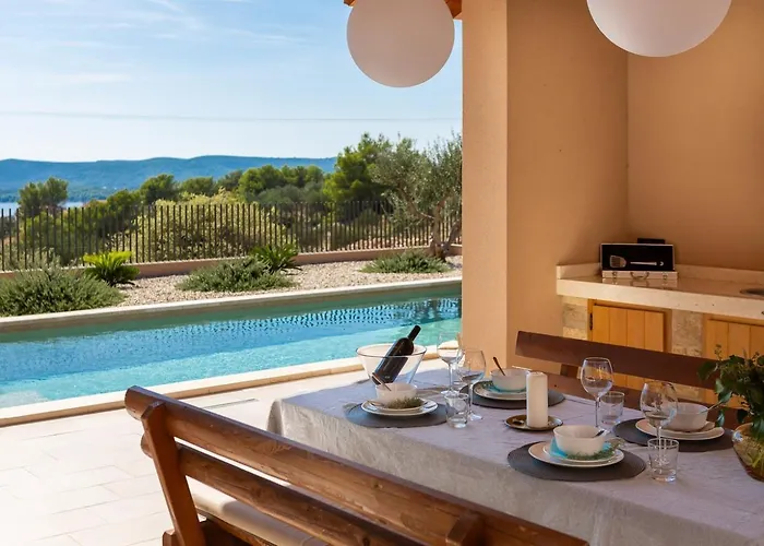 Luxury Wave & San, 2 Heated Pool, Sauna, Gym فيلة سفيتي فيليب ياكوف
