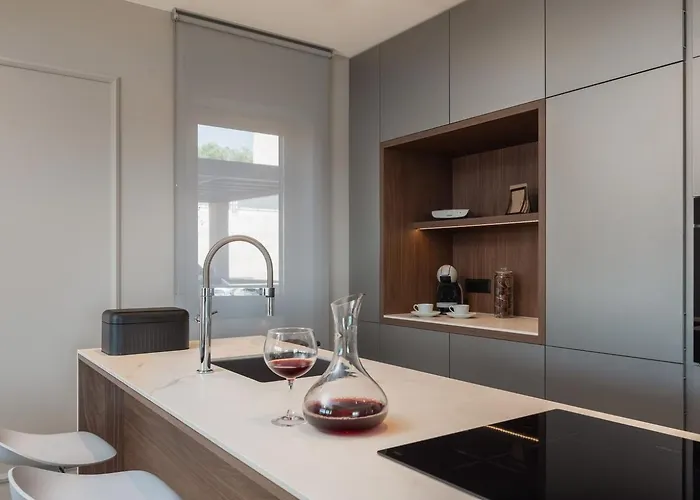 Luxury Wave & San, 2 Heated Pool, Sauna, Gym Villa *