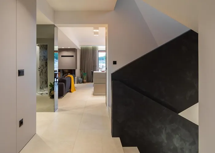 Luxury Wave & San, 2 Heated Pool, Sauna, Gym Sveti Filip i Jakov