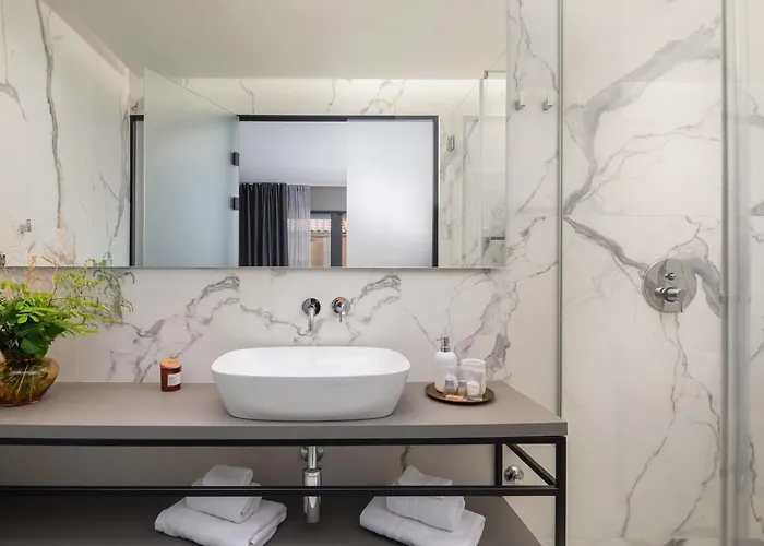 Luxury Wave & San, 2 Heated Pool, Sauna, Gym * سفيتي فيليب ياكوف