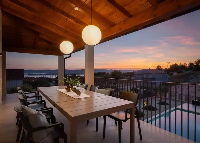 Villa Luxury Wave & San, 2 Heated Pool, Sauna, Gym