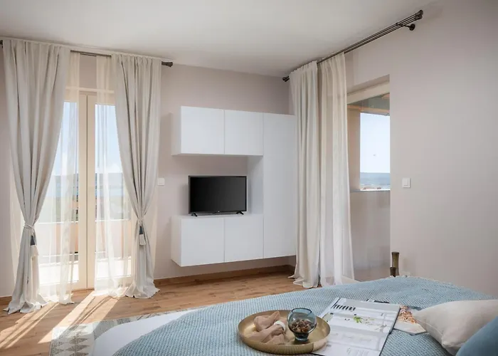Villa Luxury Wave & San, 2 Heated Pool, Sauna, Gym *