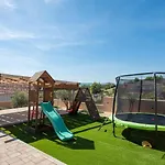 Villa Luxury Wave & San, 2 Heated Pool, Sauna, Gym Sveti Filip i Jakov