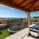 Luxury Wave & San, 2 Heated Pool, Sauna, Gym Sveti Filip i Jakov
