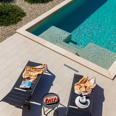 Luxury Wave & San, 2 Heated Pool, Sauna, Gym Villa *