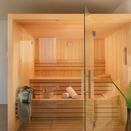 וילה Luxury Wave & San, 2 Heated Pool, Sauna, Gym סבטי פיליפ אי ג'קוב