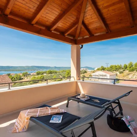 Luxury Wave & San, 2 Heated Pool, Sauna, Gym Villa
