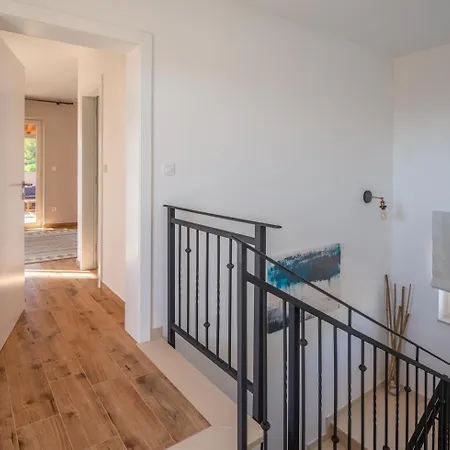 Luxury Wave & San, 2 Heated Pool, Sauna, Gym Villa Sveti Filip i Jakov